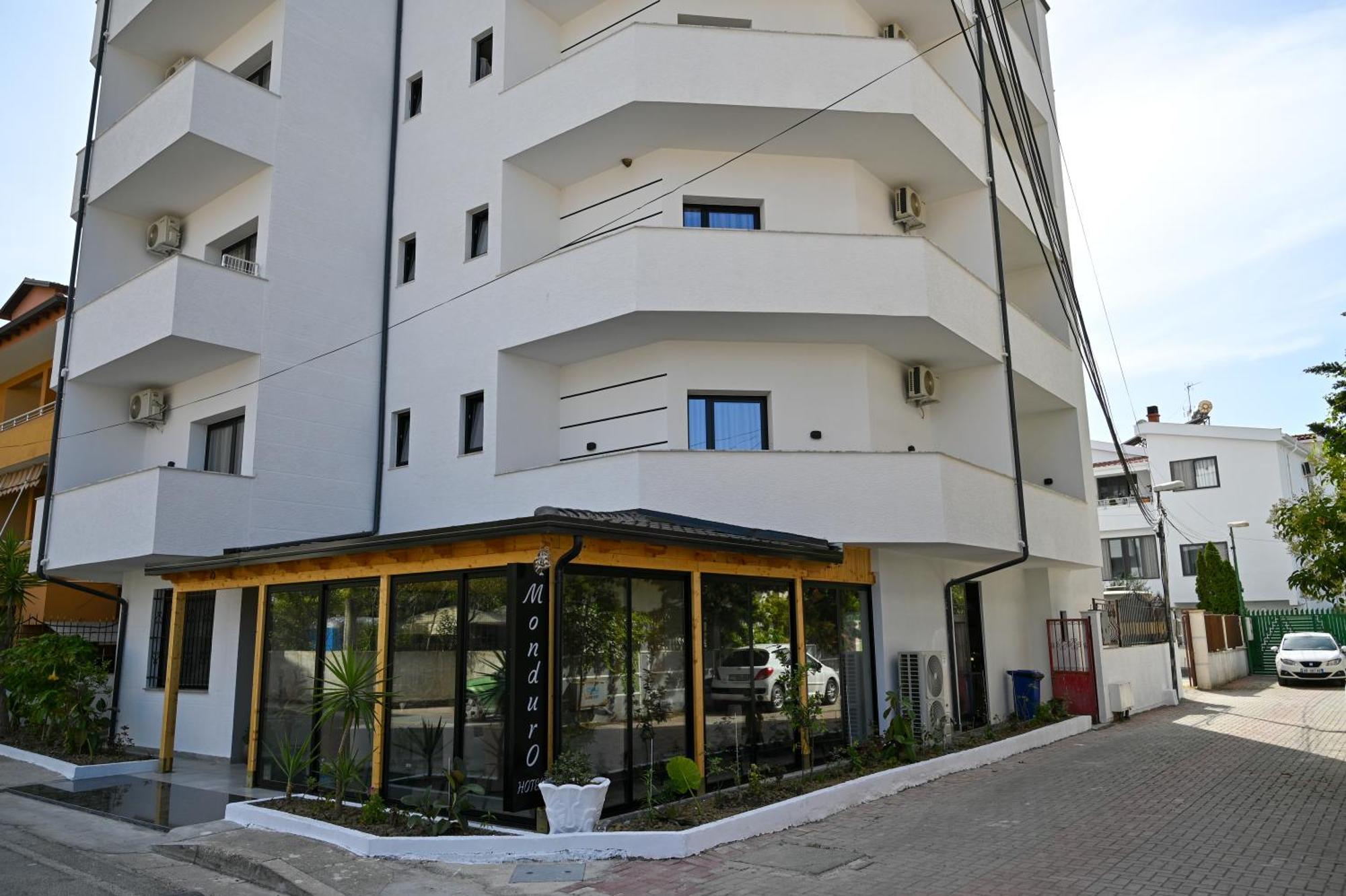 Monduro Hotel Durrës Exterior foto